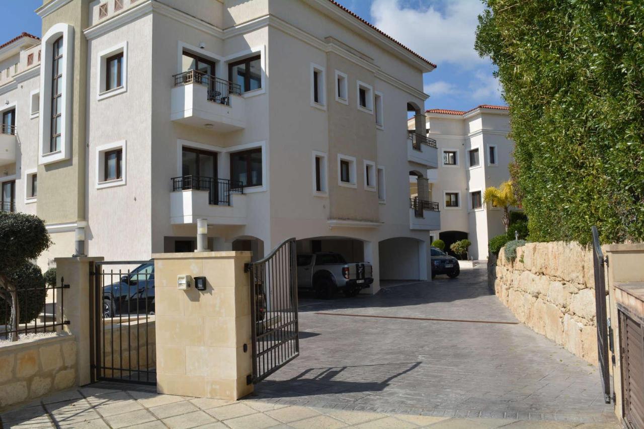 Eleona'S Royal Gardens By Yiota - Luxury 2 Bed Apartment In Exclusive Complex Pegeia Exterior foto